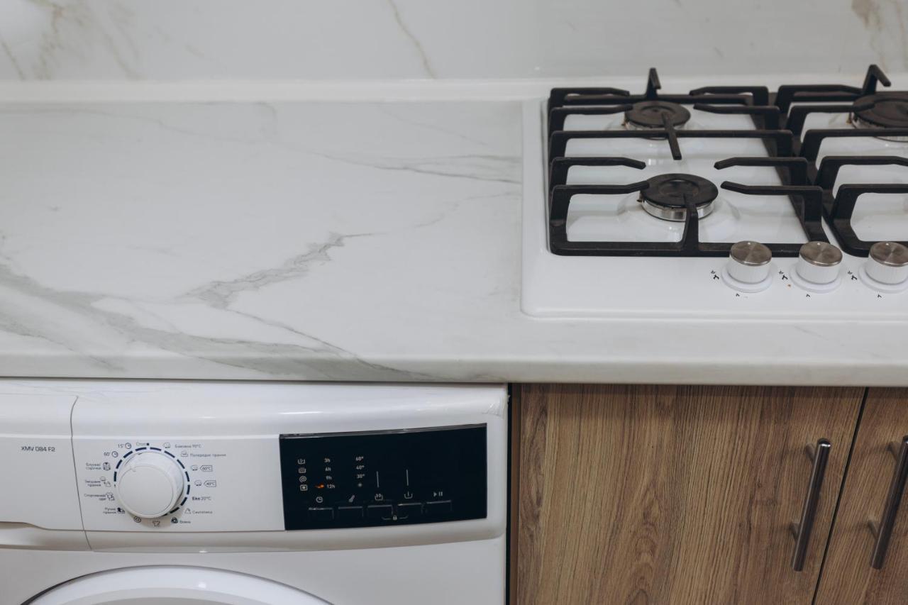Luxe Apartments 5.26 Near Lavina 5 Floor ซูมี ภายนอก รูปภาพ
